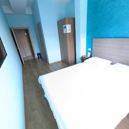 Easy Hotel Kumanovo Exterior photo