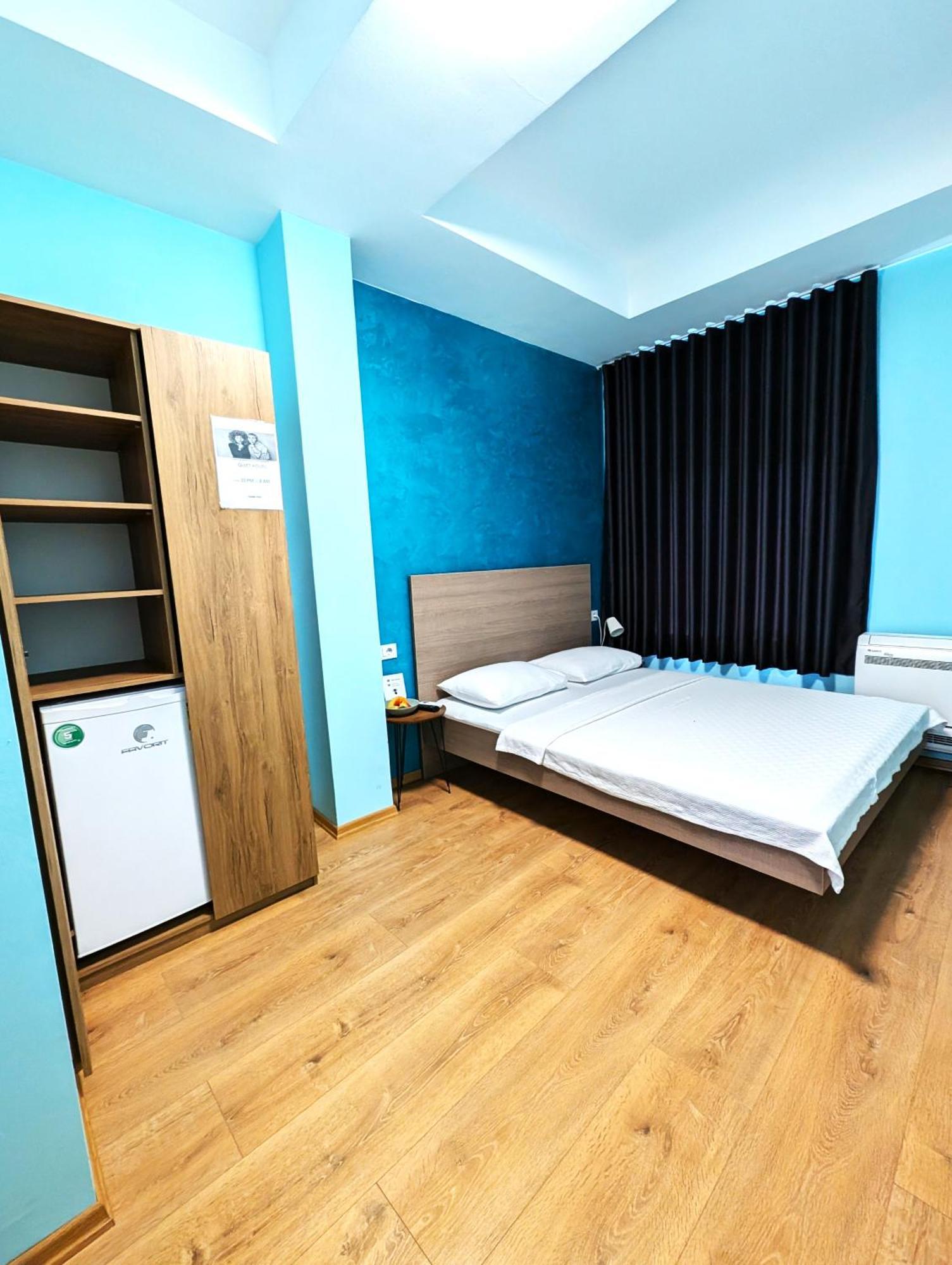 Easy Hotel Kumanovo Exterior photo